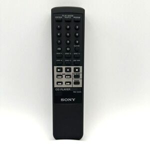 Sony RM-D335 Remote CD-Player AA‎ Battery Operated OEM New